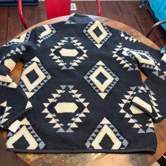 NWT Sonoma Supersoft Sherpa Jacket - Picture 4 of 6